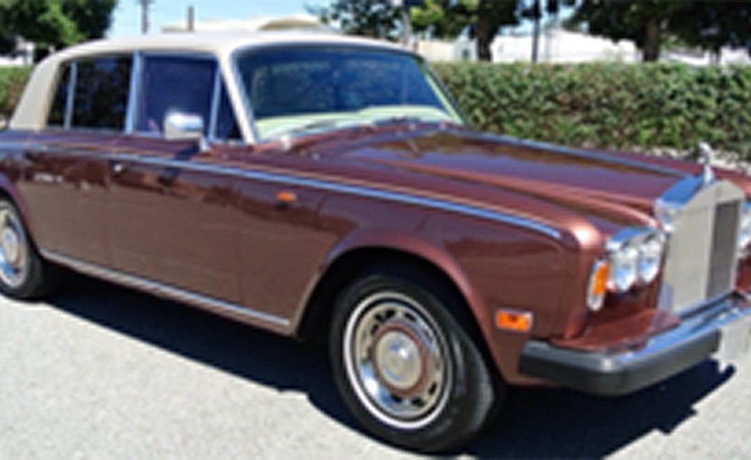 1977 Rolls Royce (Sedan)