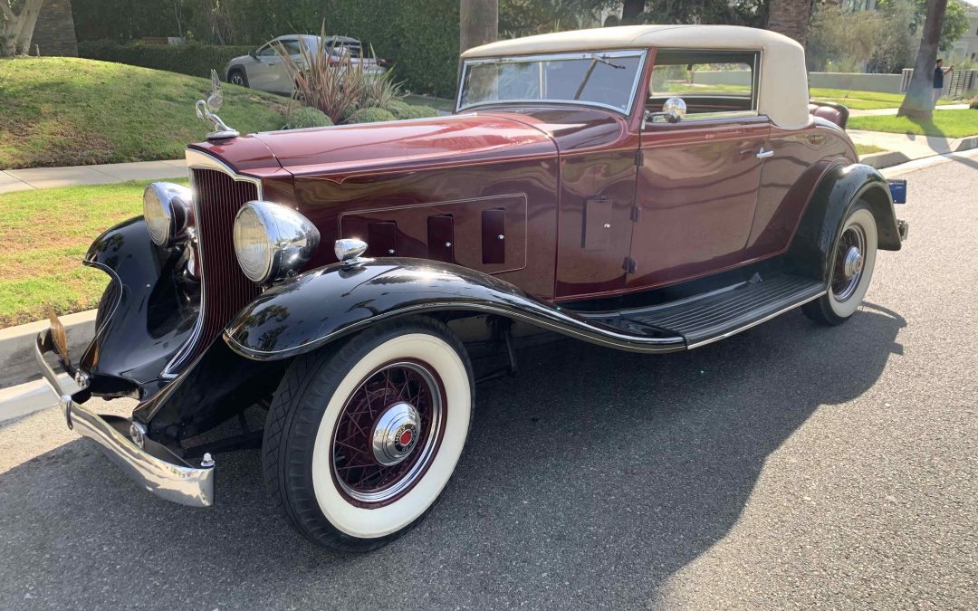 1932 Packard 900 Light Eight